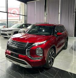 ميتسوبيشي اوتلاندر